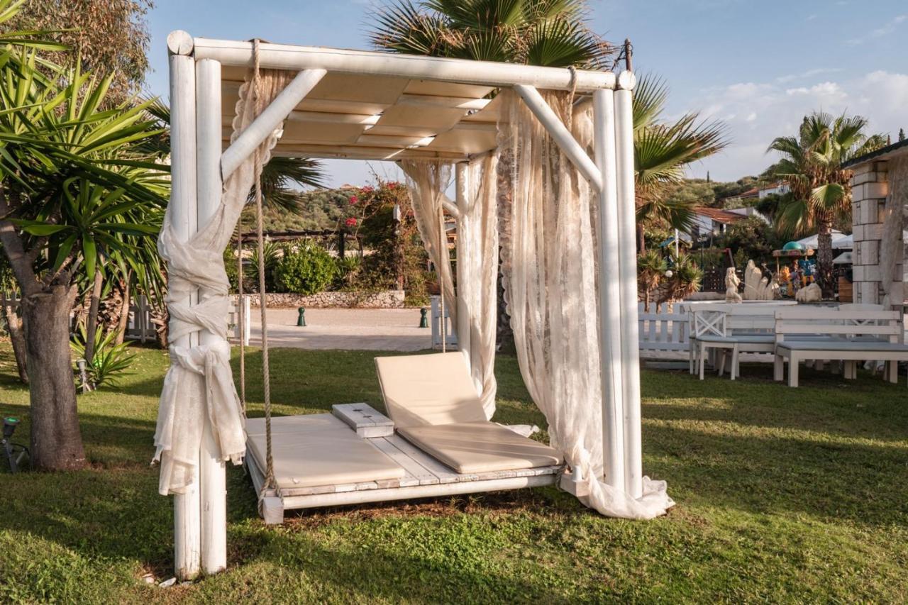 Neptune Sea House - Beachfront Agios Spyridon  المظهر الخارجي الصورة